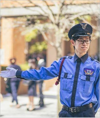 雑踏警備写真